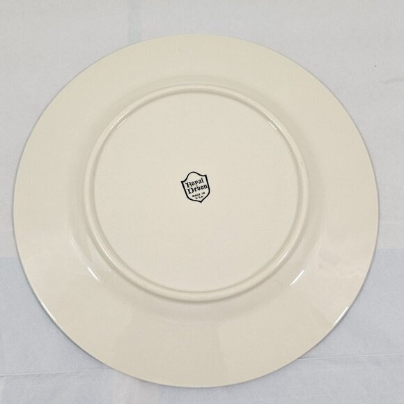 Royal Devon USA Simplicity Platinum 8 ¼” Salad Luncheon Plates – Set of 5 - Picture 13 of 16